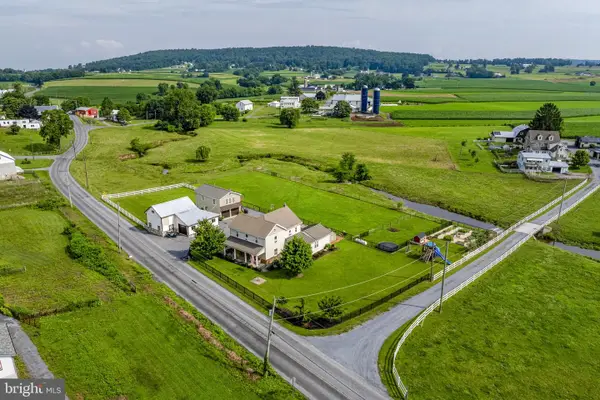 1857 N Churchtown Rd, EAST EARL, PA 17519