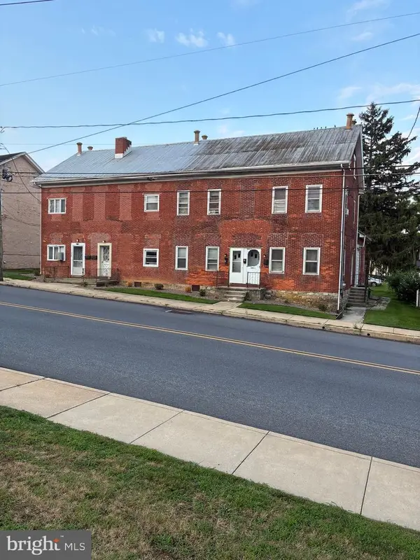 1338/1340/1342 W Main St, EPHRATA, PA 17522