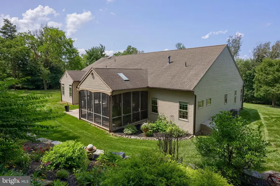 144 Meadow Ln, Lancaster, PA 17601 - #2