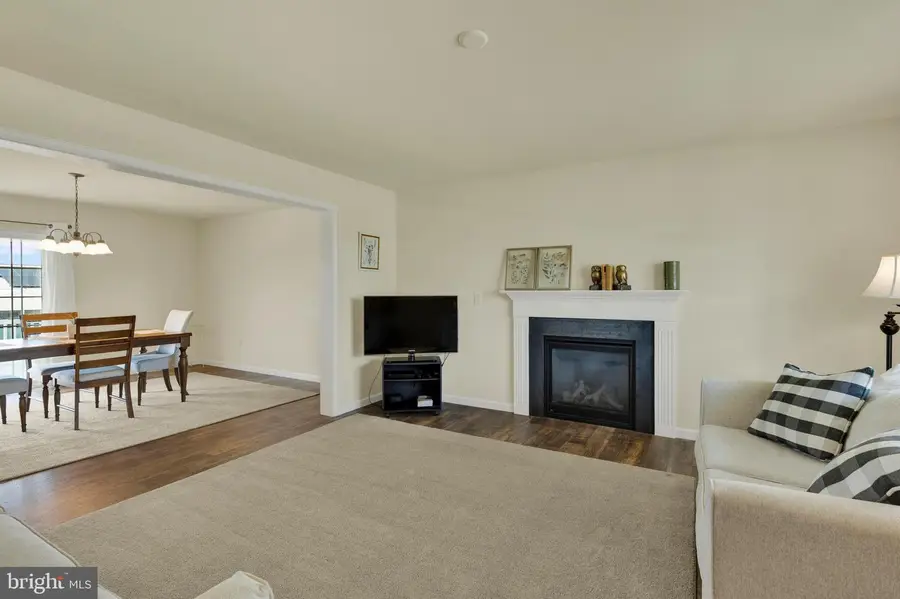 413 Darlington Ct, New Providence, PA 17560 - #3