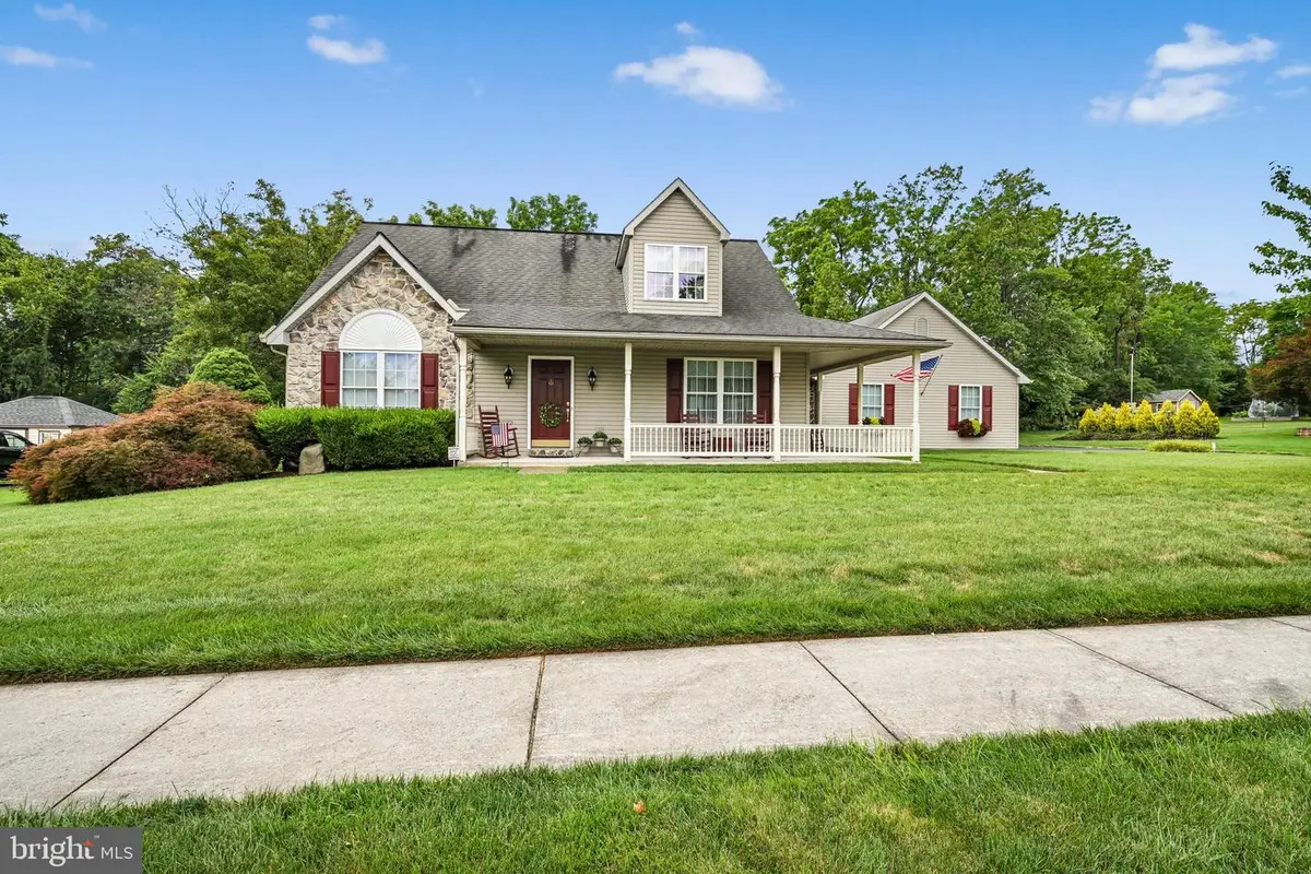 1374 Clearview Dr, Denver, PA 17517 - #1