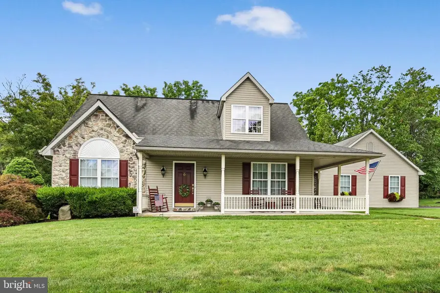 1374 Clearview Dr, Denver, PA 17517 - #2