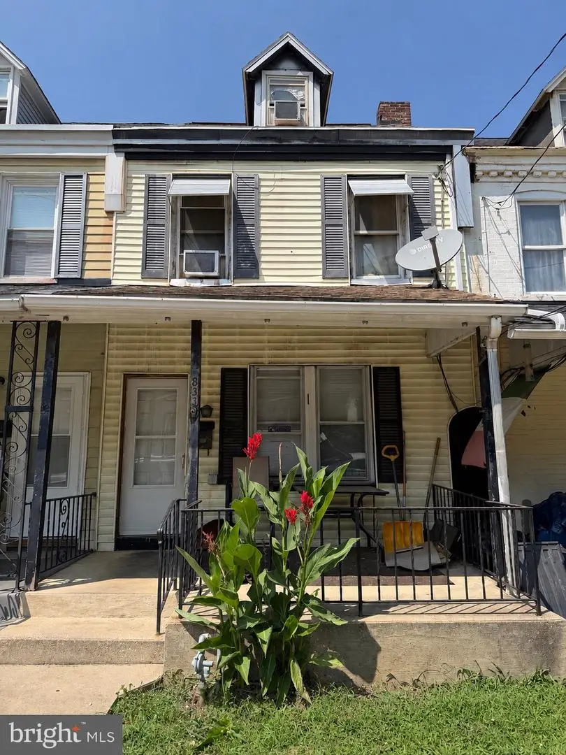 833 5th St, Lancaster, PA 17603 - #1