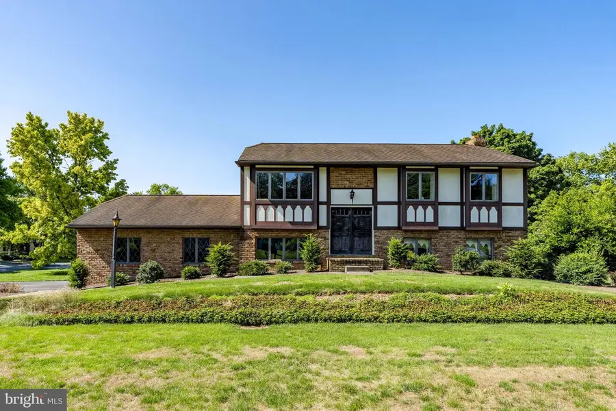 1525 Edinborough Cir, Landisville, PA 17538 - #2
