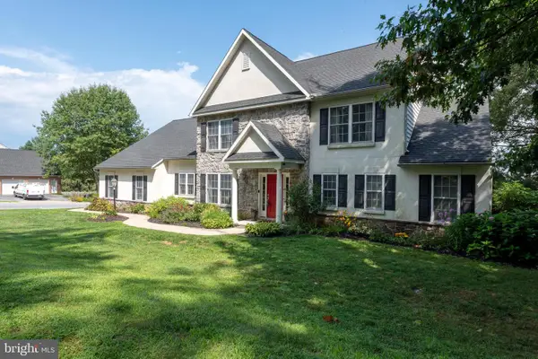501 Bald Eagle Ct, LANCASTER, PA 17601
