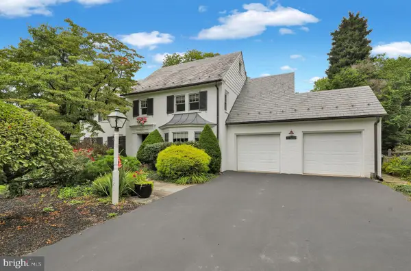 1323 Quarry Ln, LANCASTER, PA 17603