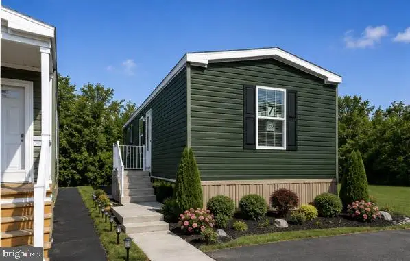 770 Stonewood Dr, Gap, PA 17527 - #1