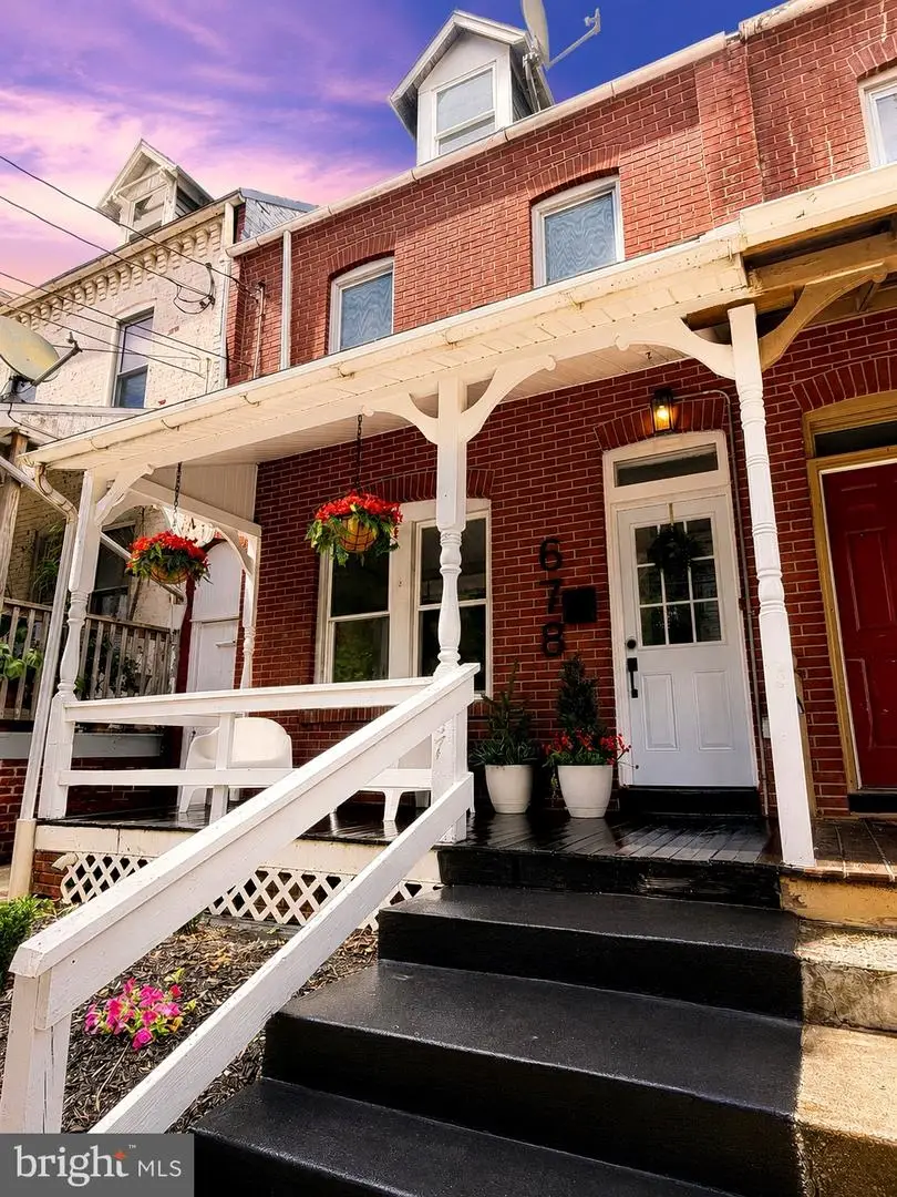 678 Union St, Lancaster, PA 17603 - #1