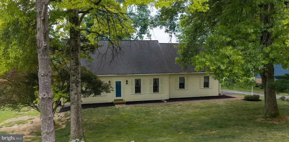 36 Whipporwill Dr, Lancaster, PA 17603 - #1