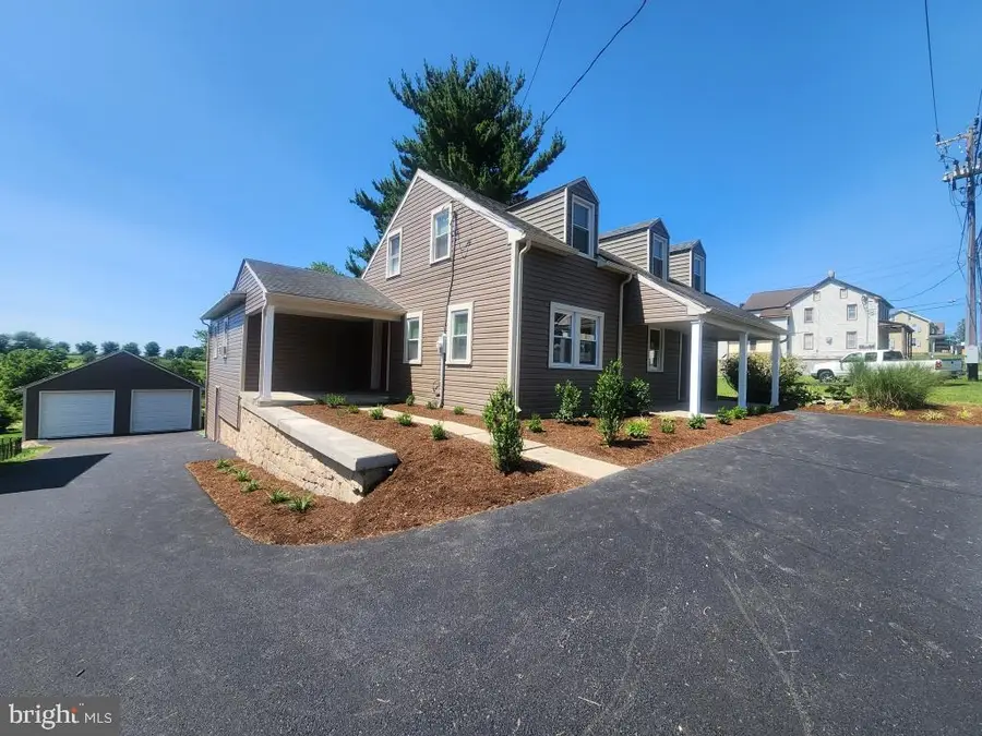 1173 Newport Rd, Manheim, PA 17545 - #3
