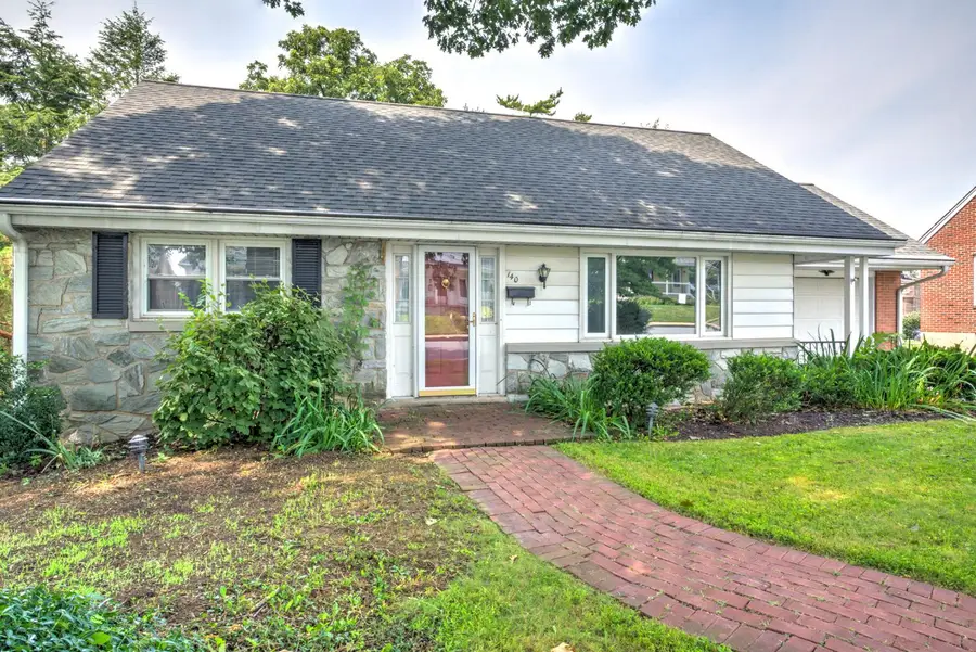 140 Martin Ave, Ephrata, PA 17522 - #3