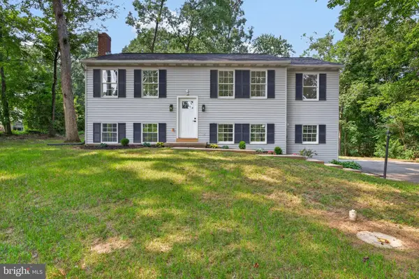 664 Center Rd, QUARRYVILLE, PA 17566