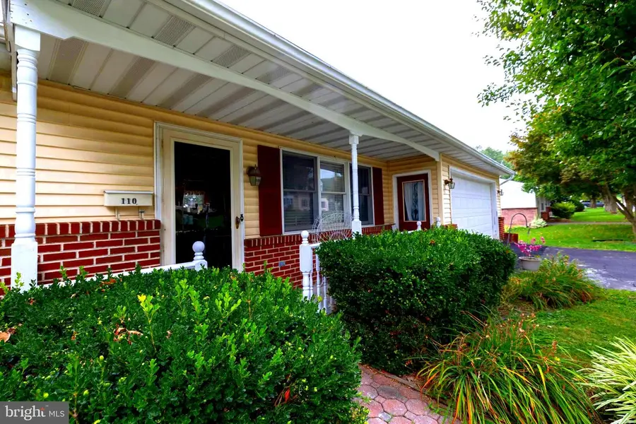 110 Hemlock Rd, Ephrata, PA 17522 - #2