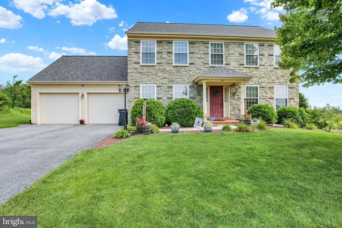 42 Tower Dr, Elizabethtown, PA 17022 - #1