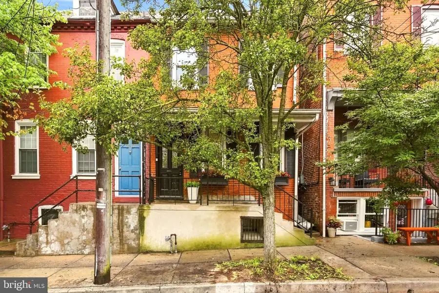 330 N Charlotte St, Lancaster, PA 17603 - #2