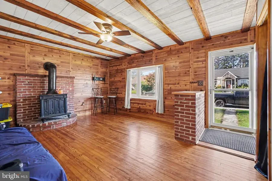212 Wecaf Rd, New Holland, PA 17557 - #3