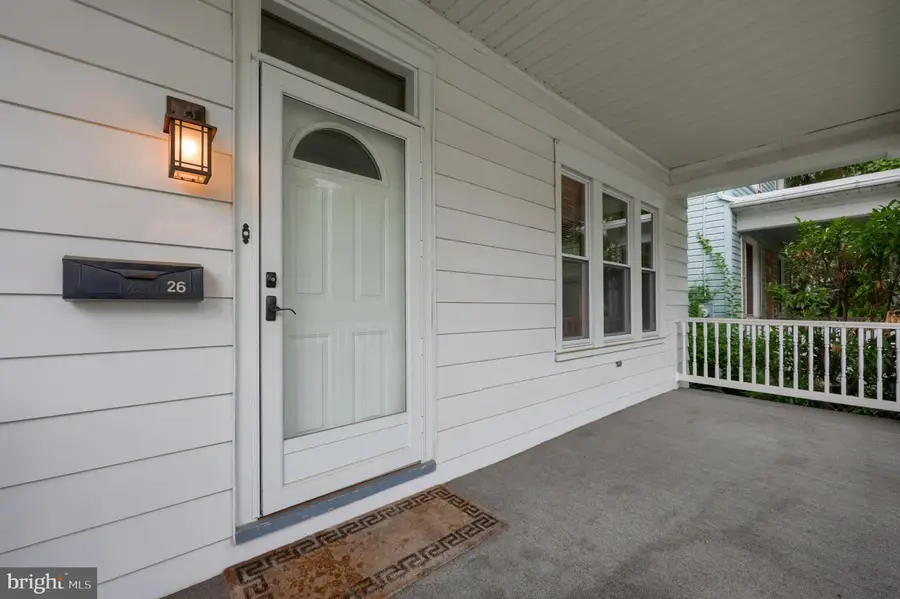 26 W Lemon St, Lititz, PA 17543 - #3