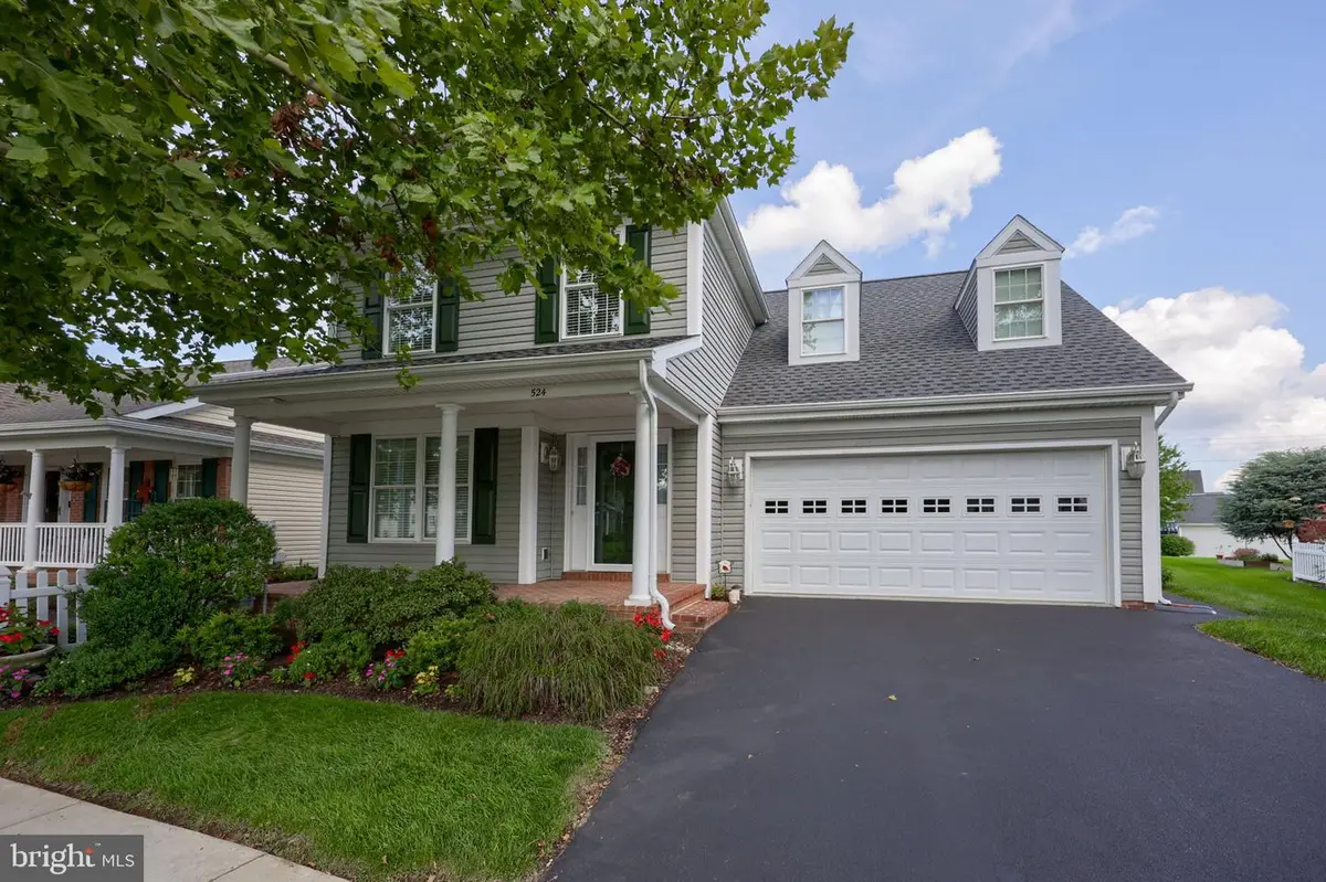 524 Thornberry Ln, Lititz, PA 17543 - #1