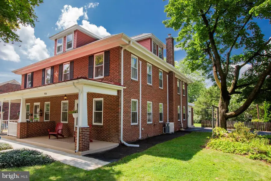 916 Landis Ave, Lancaster, PA 17603 - #2