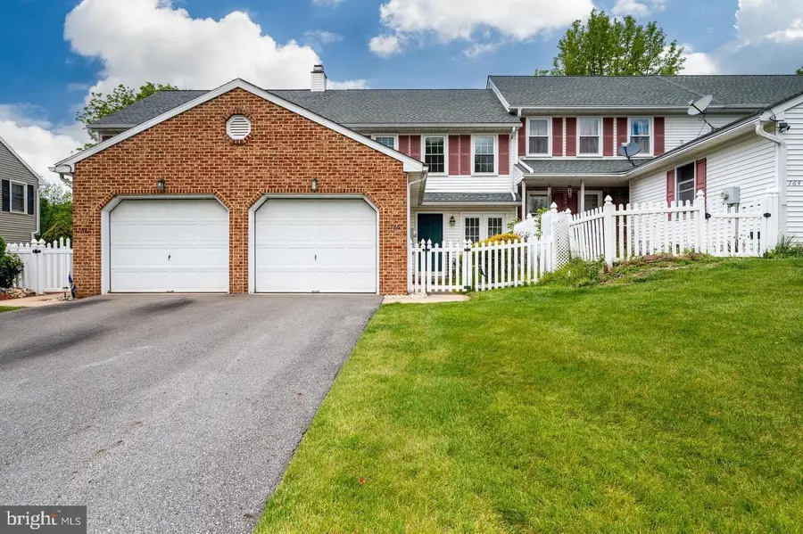1766 Betz Farm Dr, Lancaster, PA 17603 - #2
