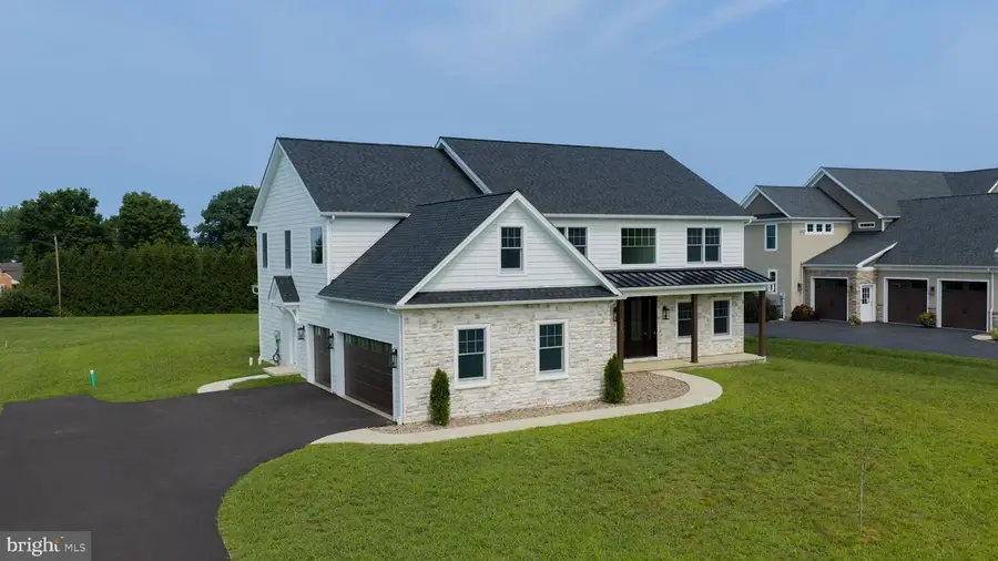 513 Cheltenham Ct, Lititz, PA 17543 - #2