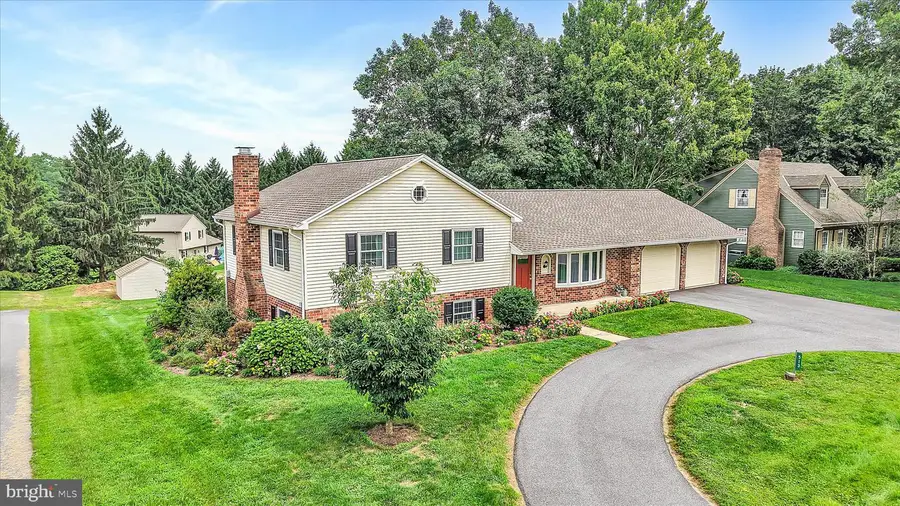 513 Lincoln Rd, Lititz, PA 17543 - #3