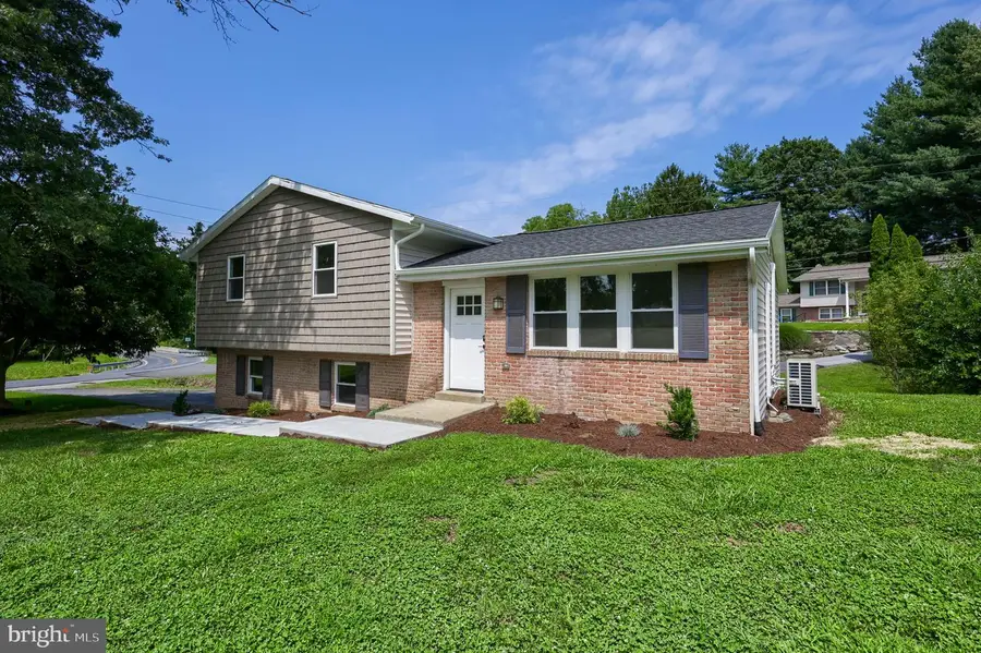 100 Spring Meadow Ln, Washington Boro, PA 17582 - #2