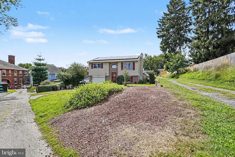 1 Cherry Ave, Marietta, PA 17547 - #3