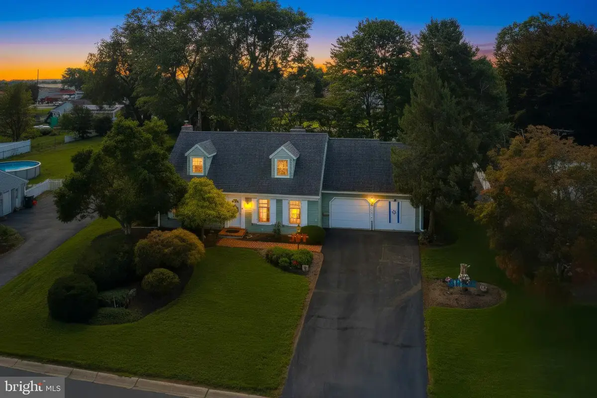270 Highview Dr, Leola, PA 17540 - #1