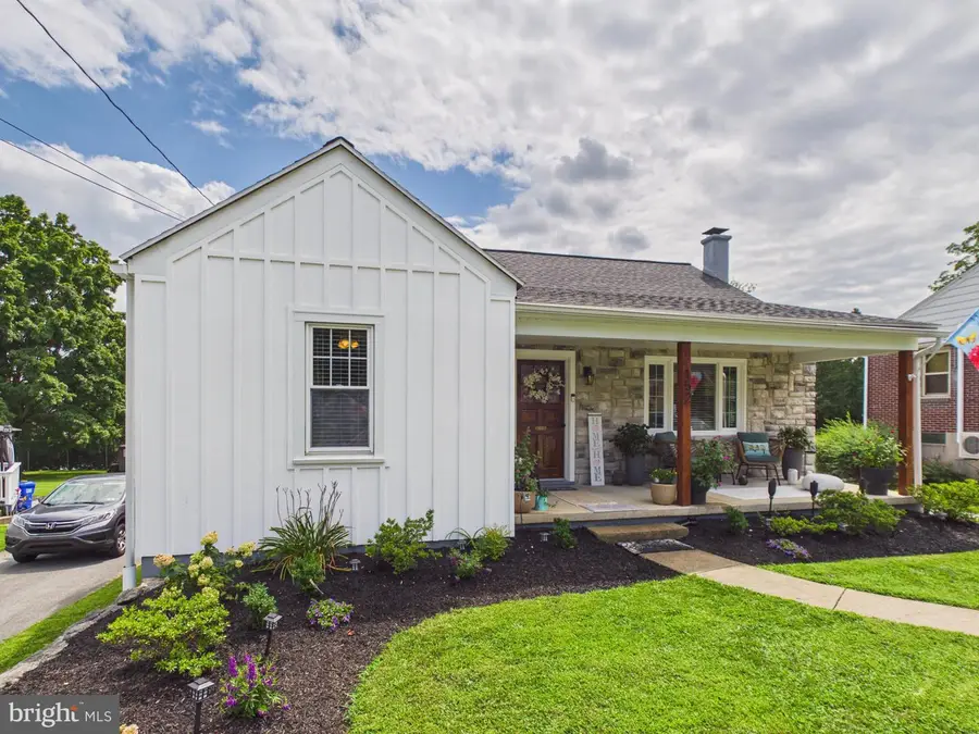 152 Elizabeth St, Millersville, PA 17551 - #3