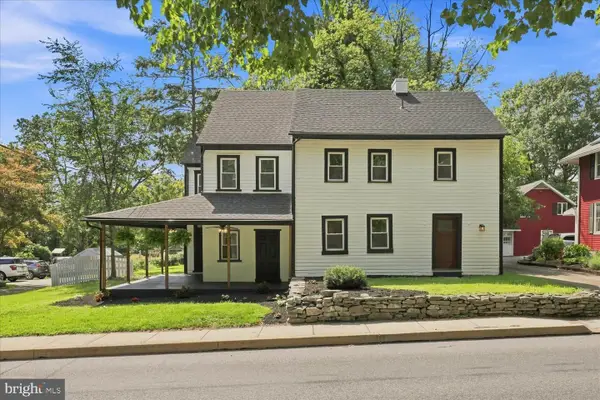 1616 Lampeter Rd, LANCASTER, PA 17602