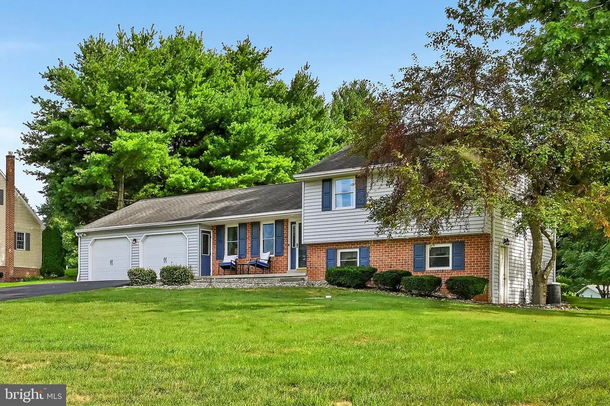 126 Meadow View Ln, Bainbridge, PA 17502 - #1