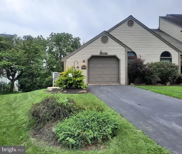 309 W Main St, ADAMSTOWN, PA 19501