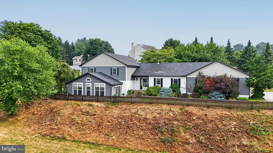 338 Churchtown Rd, Narvon, PA 17555 - #3