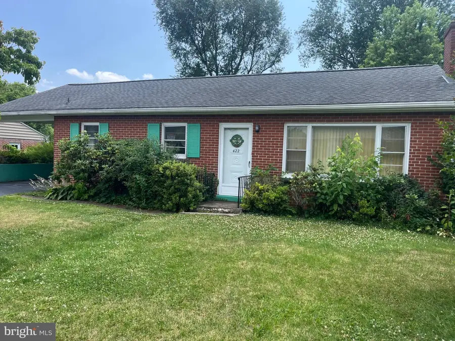 422 Redwood Dr, Lancaster, PA 17603 - #3