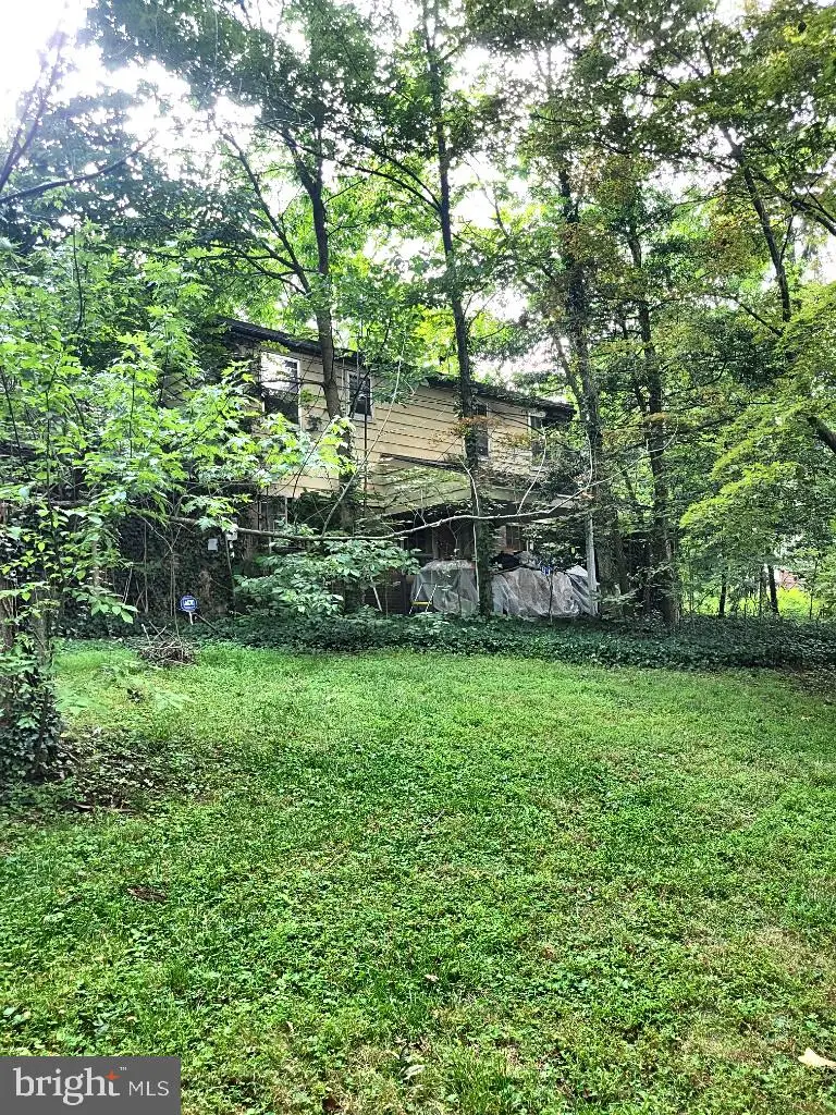 2161 W Ridge Dr, Lancaster, PA 17603 - #1