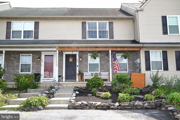 210 Wild Cherry Ln, MARIETTA, PA 17547