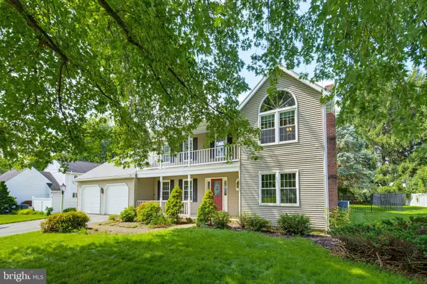 1189 Suffolk Dr, LITITZ, PA 17543