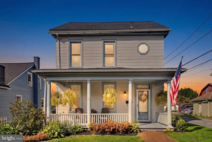138 N Liberty St, Lititz, PA 17543 - #2