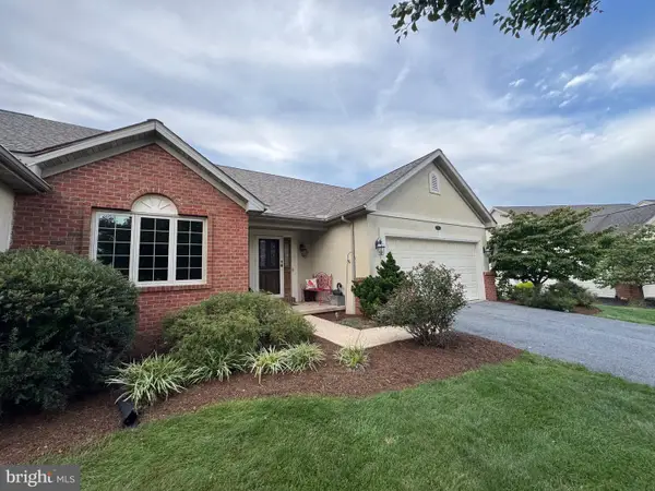 210 Whitechapel Rd, LANCASTER, PA 17603