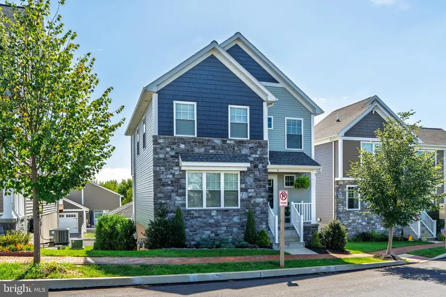 4 Pacific Blvd, Ephrata, PA 17522 - #2