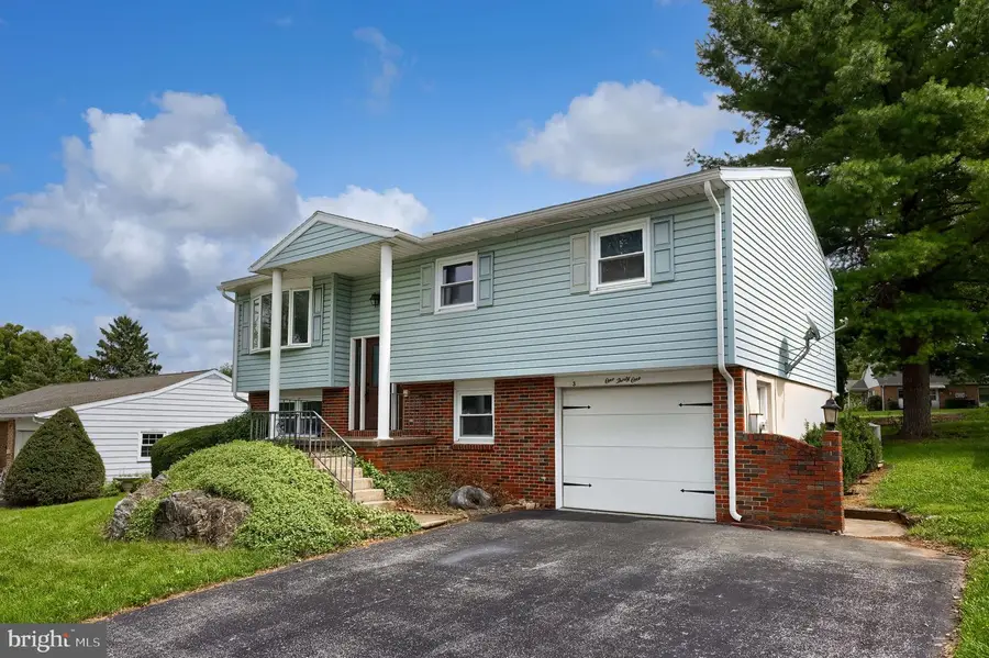 131 S Oak St, Lititz, PA 17543 - #3