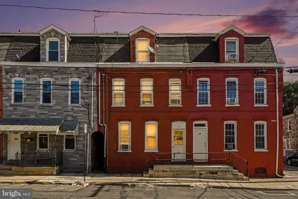 19 New Dorwart St, LANCASTER, PA 17603