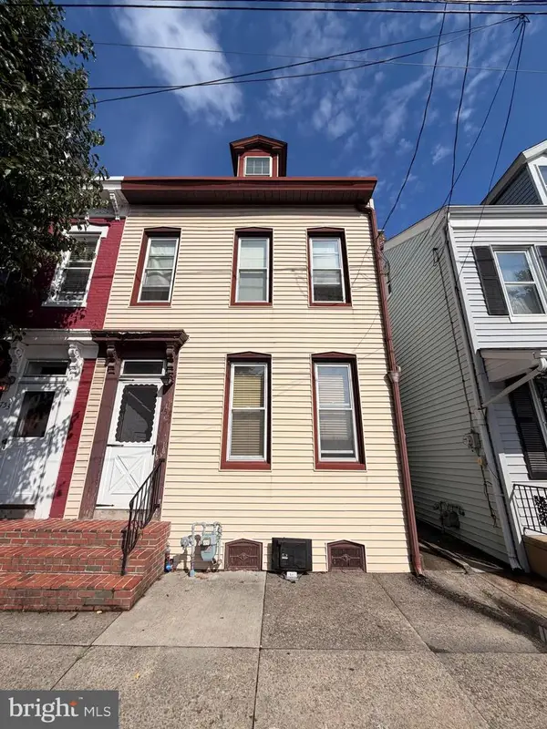 755 Locust St, COLUMBIA, PA 17512