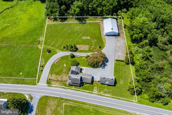 2655 W Route 897, DENVER, PA 17517