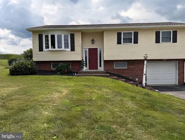 3936 Locust Grove, COLUMBIA, PA 17512