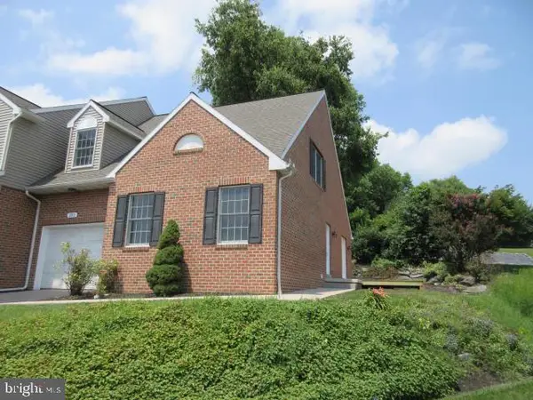 310 Pennridge Ave, MOUNTVILLE, PA 17554