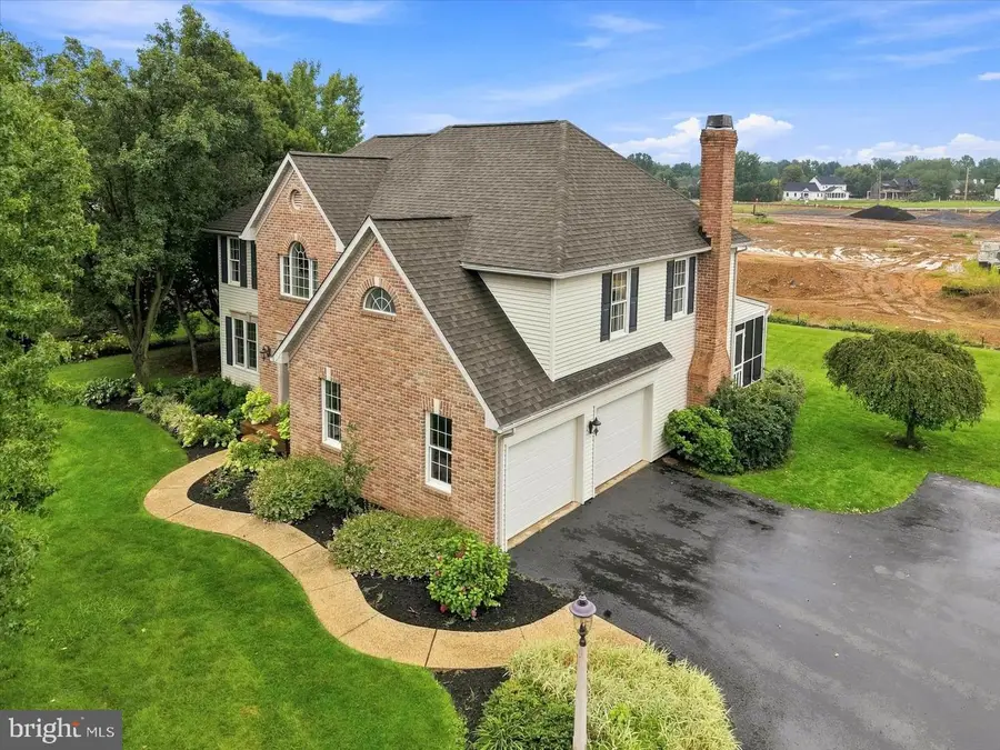 140 Olde Field Dr, Lititz, PA 17543 - #3