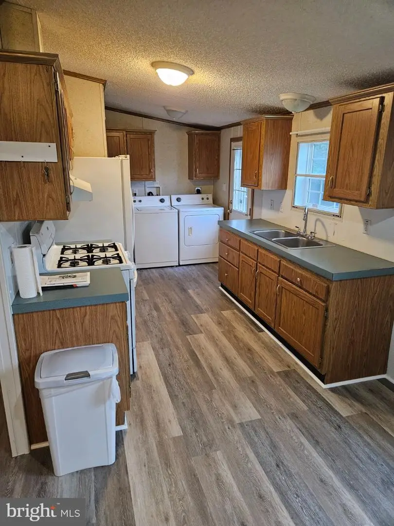 10 Madge Dr, Lancaster, PA 17603 - #2