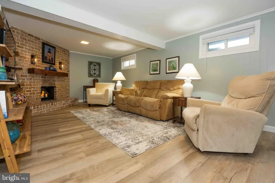 543 Golden St, Lititz, PA 17543 - #3